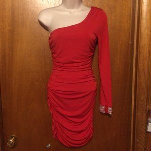 Red ruched ONE SLEEVE BODYCON dress Size M